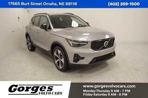 2026 Volvo XC40 B5 Plus