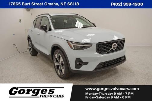 2026 Volvo XC40 B5 Plus