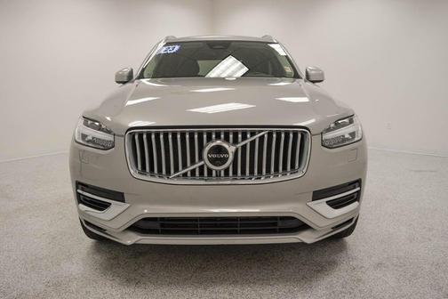 2023 Volvo XC90 Recharge Plug-In Hybrid T8 Plus Bright Theme 7-Seater