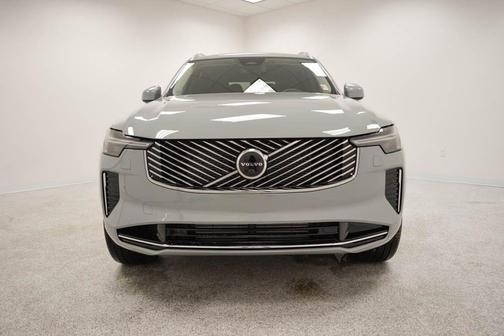 Vapour Grey 2026 Volvo XC90 Plug-In Hybrid T8 Plus 6-Seater