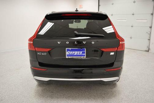 2023 Volvo XC60 Recharge Plug-In Hybrid T8 Ultimate Bright Theme