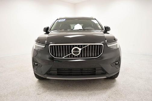 Black 2023 Volvo XC40 B5 Ultimate Bright Theme