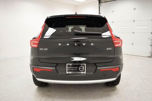 Black 2023 Volvo XC40 B5 Ultimate Bright Theme