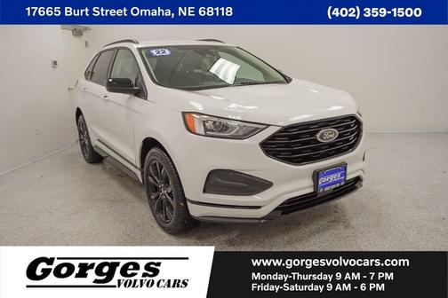 2022 Ford Edge SE