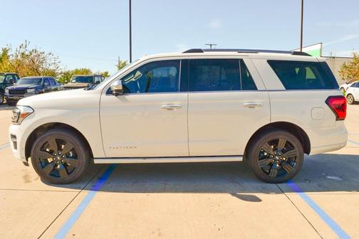 2024 Ford Expedition Platinum
