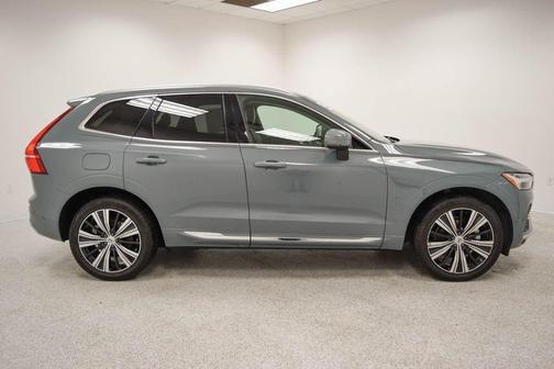 Gray 2023 Volvo XC60 B5 Plus Bright Theme