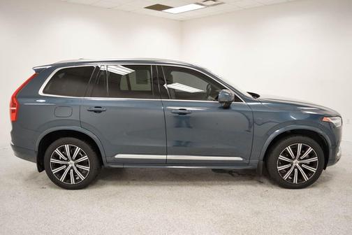 2023 Volvo XC90 B6 Plus 7-Seater