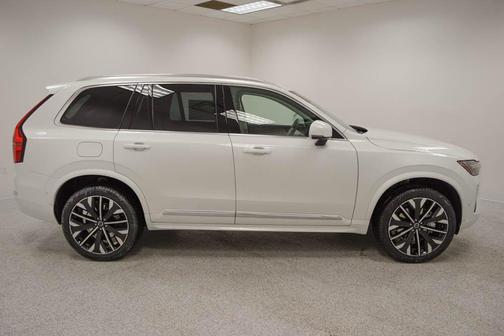 2026 Volvo XC90 B6 Ultra 7-Seater