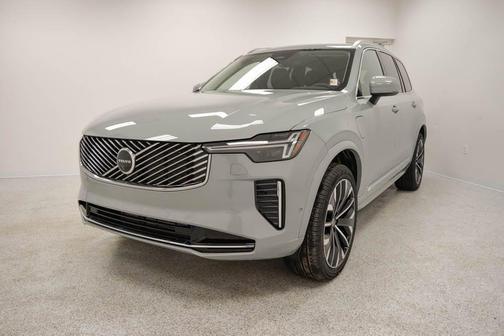 2026 Volvo XC90 Plug-In Hybrid T8 Plus 7-Seater