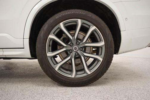 CRYSTL WT 2019 Volvo XC90 T5 Momentum
