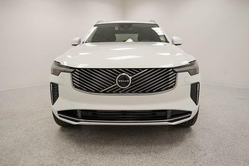 2025 Volvo XC90 Plug-In Hybrid T8 Plus 7-Seater