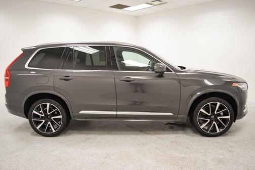 Gray 2024 Volvo XC90 B6 Plus Bright Theme 6-Seater