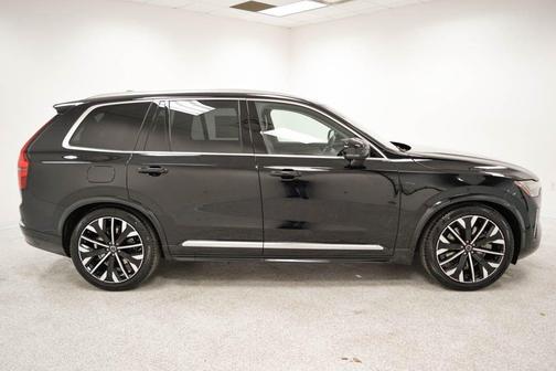 2026 Volvo XC90 Plug-In Hybrid T8 Ultra 7-Seater