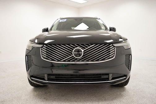 Onyx Black 2025 Volvo XC90 B6 Plus 7-Seater