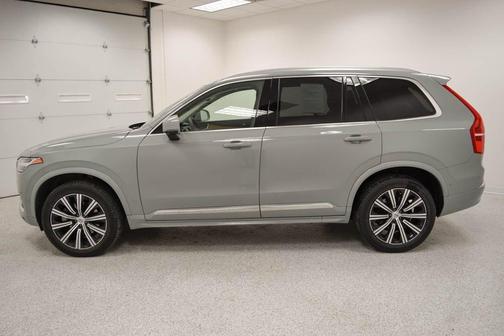 2024 Volvo XC90 B6 Plus Bright Theme 7-Seater