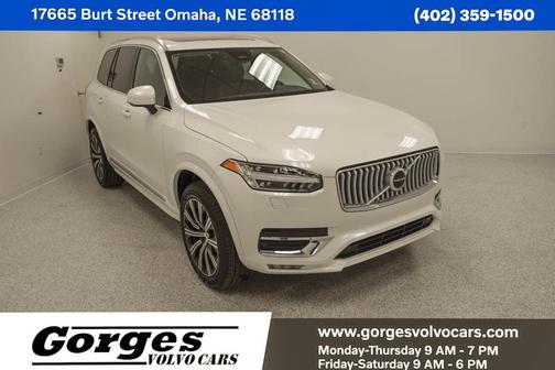 2025 Volvo XC90 B6 Core