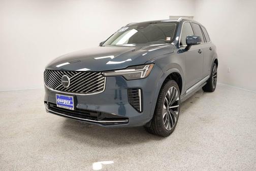 2025 Volvo XC90 B5 2025.5 PLUS 7-SEATER