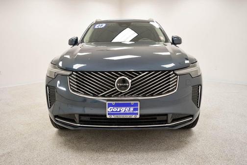 2025 Volvo XC90 B5 2025.5 PLUS 7-SEATER