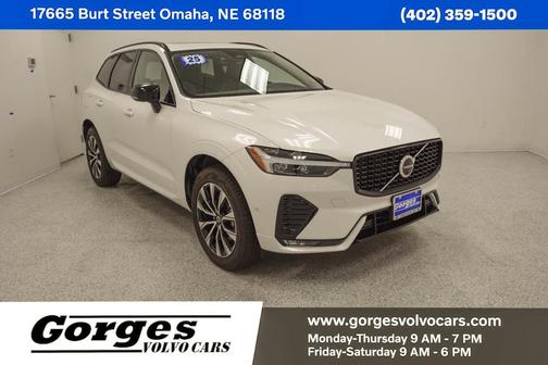 2025 Volvo XC60 B5 Plus