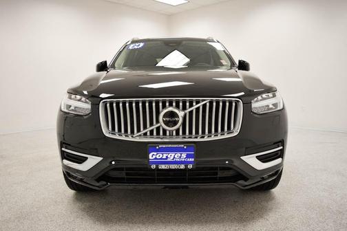 Onyx Black Metallic 2024 Volvo XC90 B5 Plus Bright Theme