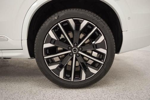 2026 Volvo XC90 B6 Ultra 7-Seater