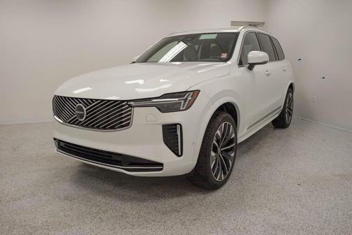 2026 Volvo XC90 B5 Plus 7-Seater