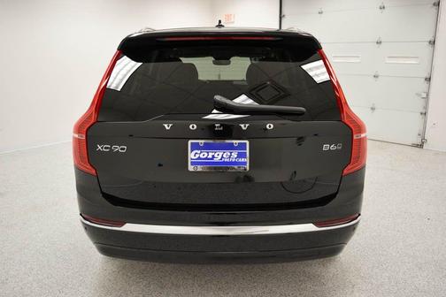 2023 Volvo XC90 B6 Plus 7-Seater