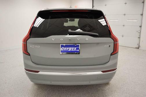 2026 Volvo XC90 B5 Plus 7-Seater