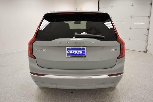 2026 Volvo XC90 B6 Plus 7-Seater