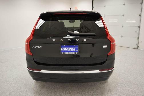2024 Volvo XC90 Recharge Plug-In Hybrid T8 Ultimate 6-Seater