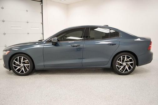 2019 Volvo S60 T6 Momentum