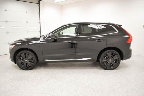2022 Volvo XC60 Recharge Plug-In Hybrid EAWD INSCRIPTION