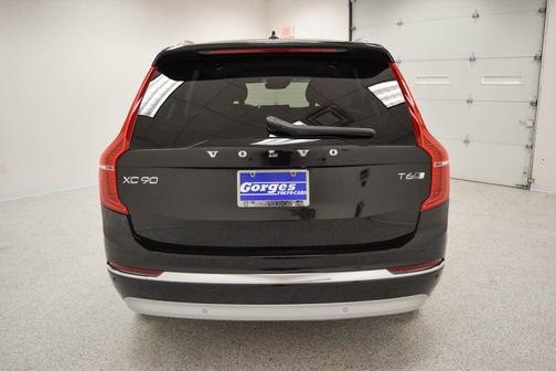 2022 Volvo XC90 T6 Inscription 7 Passenger
