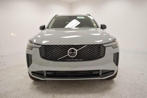 2026 Volvo XC90 B6 Ultra Dark Theme 7-Seater