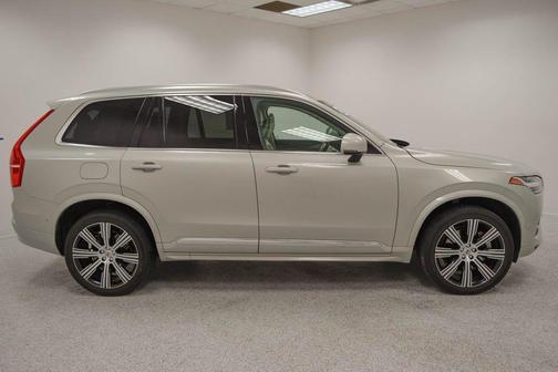 2022 Volvo XC90 Recharge Plug-In Hybrid EAWD INSCRIPTION 7 SEATER
