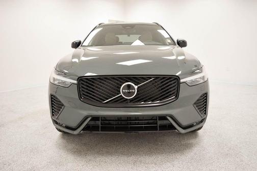 2026 Volvo XC60 B5 Core