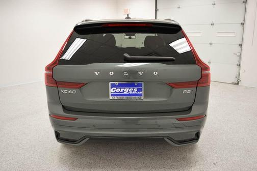 2026 Volvo XC60 B5 Core