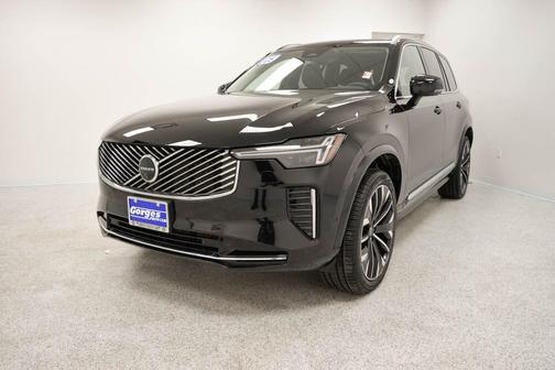 2025 Volvo XC90 B6 Plus 7-Seater