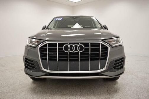Samurai Gray Metallic 2020 Audi Q7 45 Premium