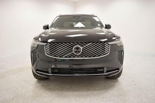 2026 Volvo XC90 B5 Plus 7-Seater