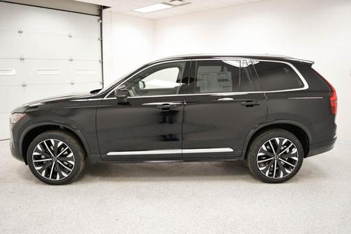 2026 Volvo XC90 B5 Plus 7-Seater