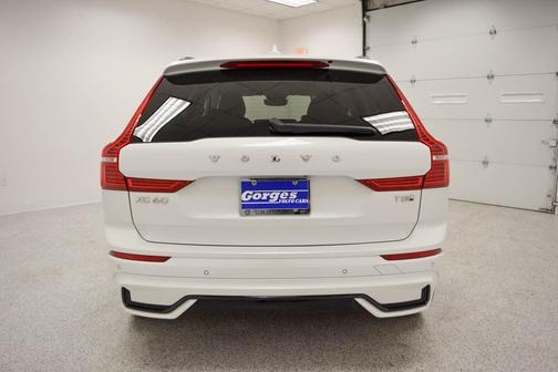 CRYSTL WT 2025 Volvo XC60 Plug-In Hybrid T8 Plus