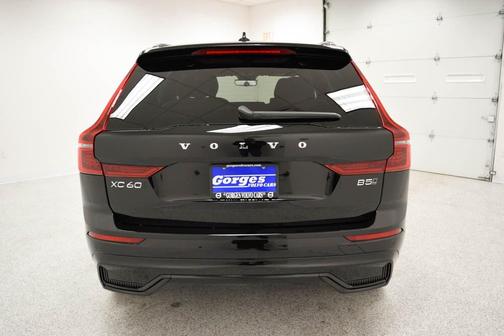 Onyx Black 2026 Volvo XC60 B5 Plus