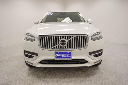 2024 Volvo XC90 B5 Core Bright Theme