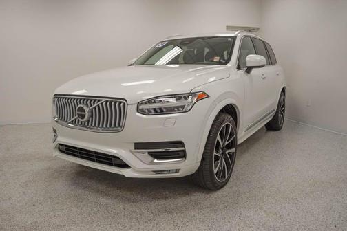 2024 Volvo XC90 B6 Plus Bright Theme 6-Seater