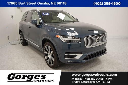 2024 Volvo XC90 B6 Plus Bright Theme 6-Seater