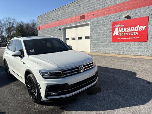 2021 Volkswagen Tiguan 2.0T SEL R-Line 4MOTION