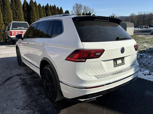 2021 Volkswagen Tiguan 2.0T SEL R-Line 4MOTION