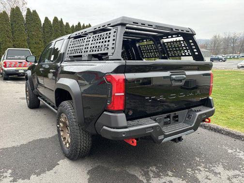 2025 Toyota Tacoma Hybrid Trailhunter Hybrid
