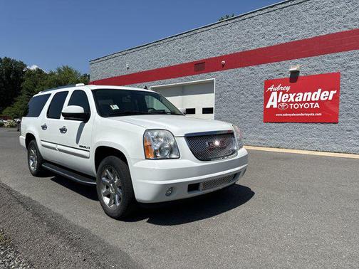 2008 GMC Yukon XL Denali
